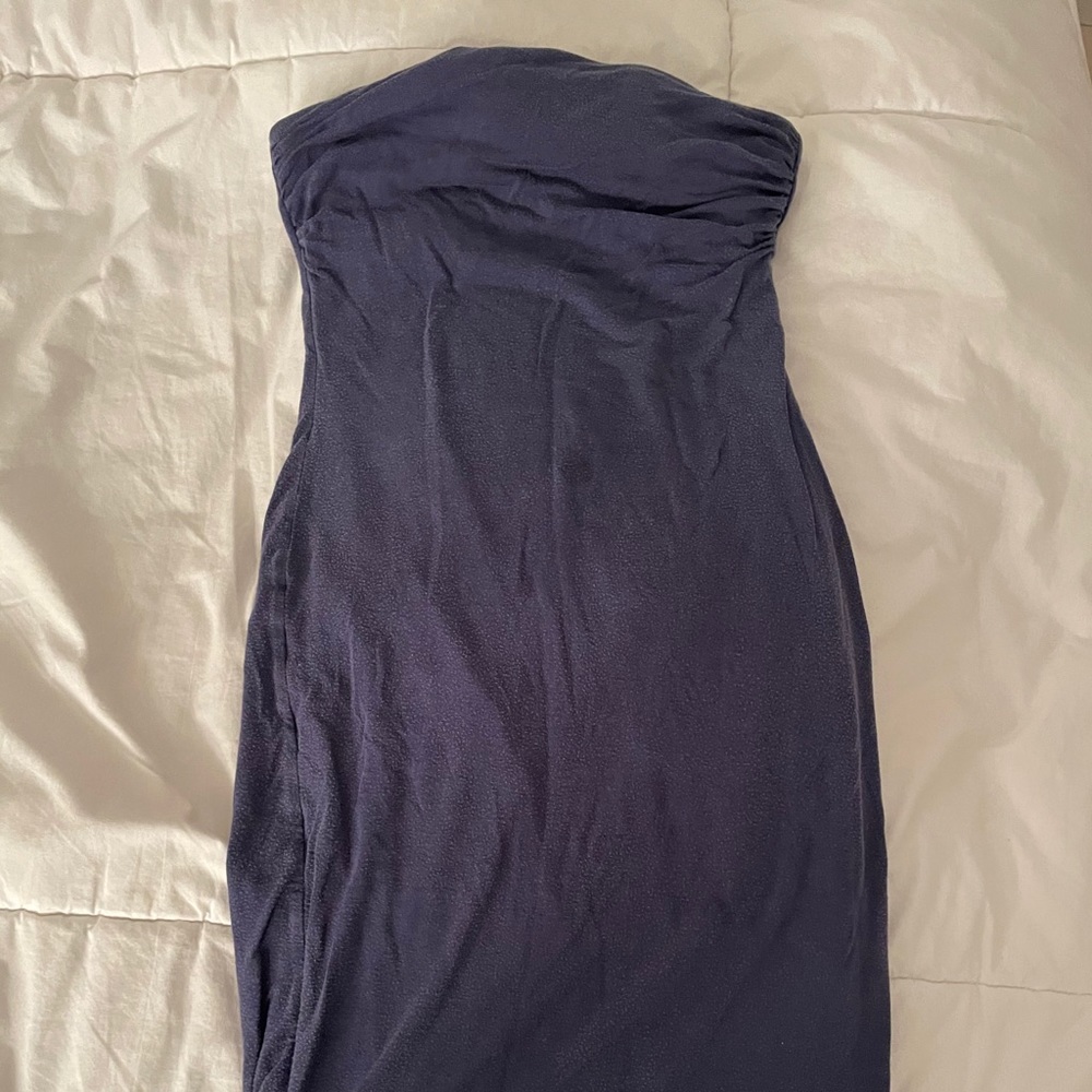 strapless dress